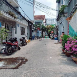 Nhà 2 tầng, 20m ra MT Lâm Văn Bền,8.5Mx13M, thuê 15tr/th,Quận 7-105M2