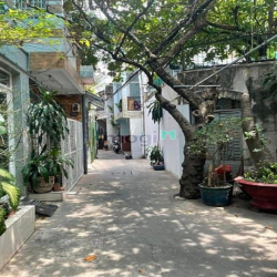 bán gấp nhà Hẻm Ba Gác thông sát MT Bùi Thị Xuân P.3 TB 23m2, 3 tỷ68