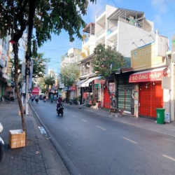 Nhà 2 tầng, 20m ra MT Lâm Văn Bền,8.5Mx13M, thuê 15tr/th,Quận 7-105M2