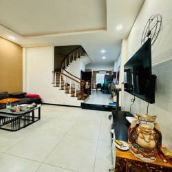 Siêu Phẩm Smarthome Nguyễn Văn Đậu, (4.6x20m), Xe Hơi Đỗ Trong Nhà