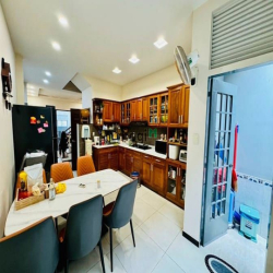 Siêu Phẩm Smarthome Nguyễn Văn Đậu, (4.6x20m), Xe Hơi Đỗ Trong Nhà