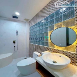 GIÁ CỰC SỐC đ.Lý Thái Tổ, P.10, Q.10 64m2/3tỷ650tr đang cho thuê SHR