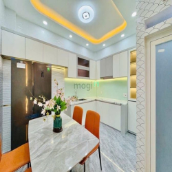 Bán nhà Hẻm 3m Quang Trung, P.10, GV, 4 x 10.5m, 2 tầng, 4.75 tỷ TL